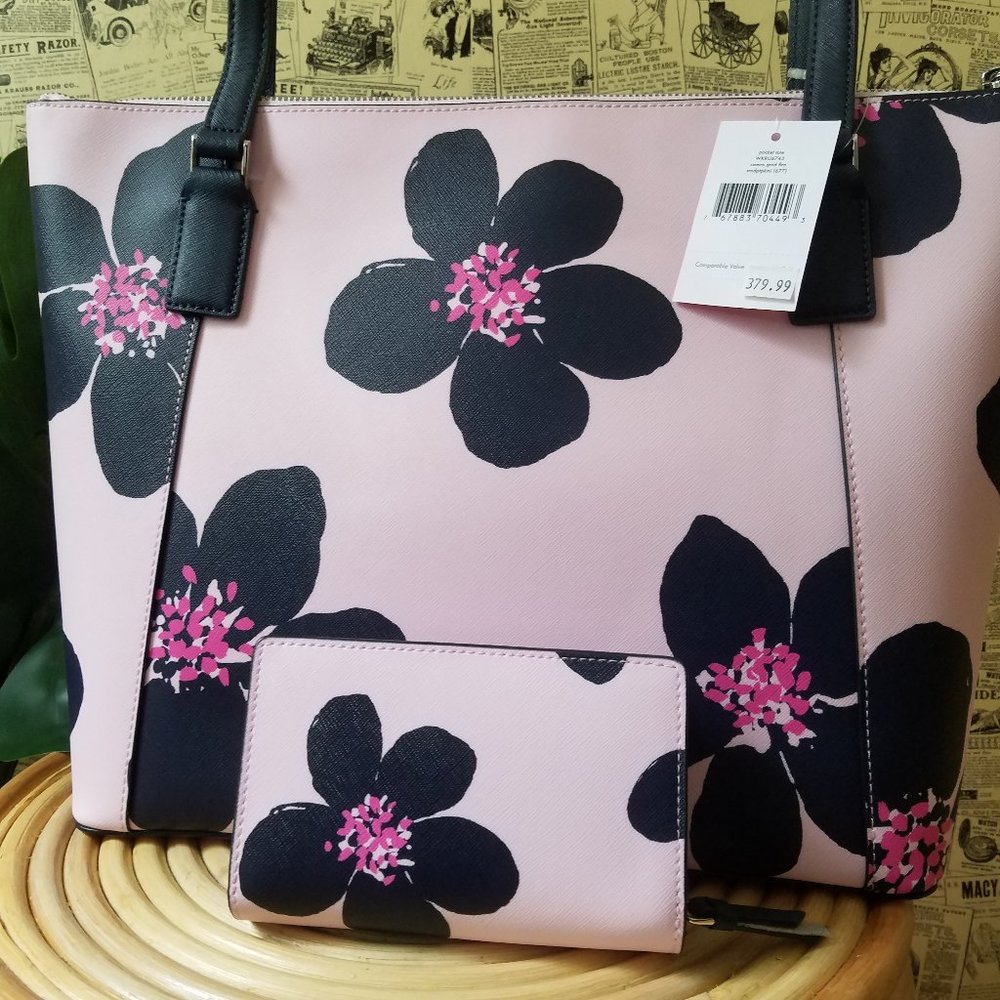 Kate Spade Cameron Pocket Tote Grand Flora Wallet - Picture 4 of 10